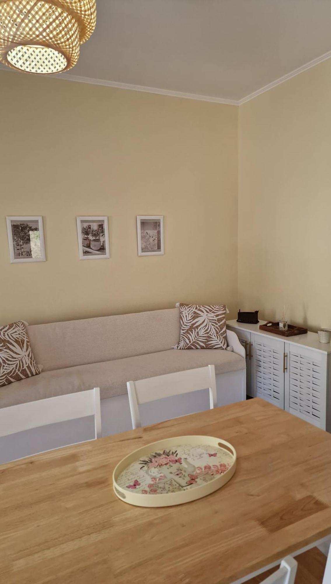 Apartment Efi Loutses *